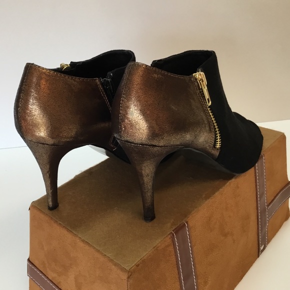 Gorgeous Ankle Boots.  Report - Picture 7 of 8